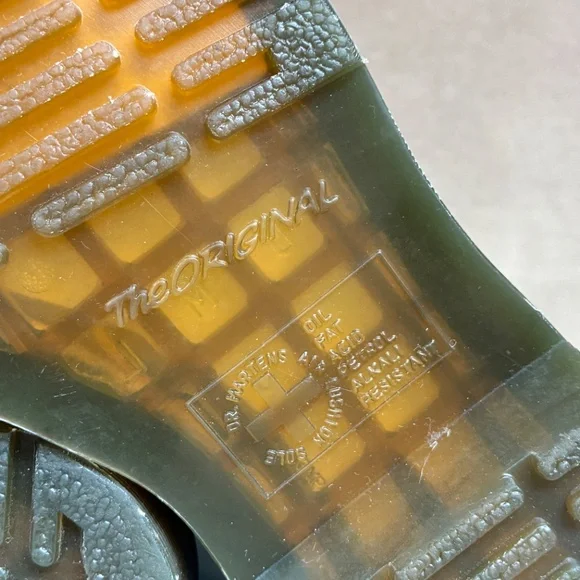 PUNK ROCK GIRL: Custom Doc Martens, size 7W - Picture 6 of 7